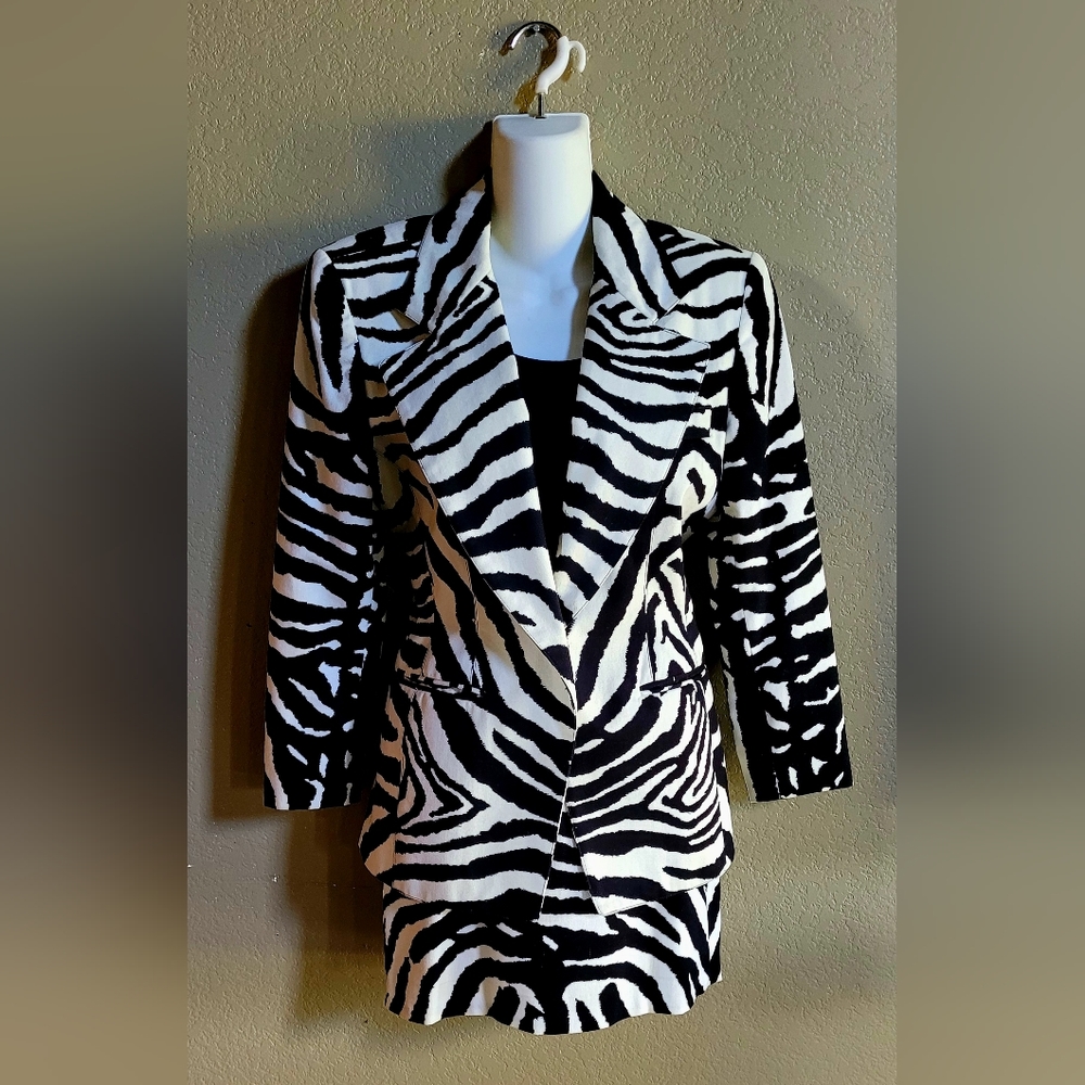 Size 2 Vintage Designer Zebra print jacket and skirt set